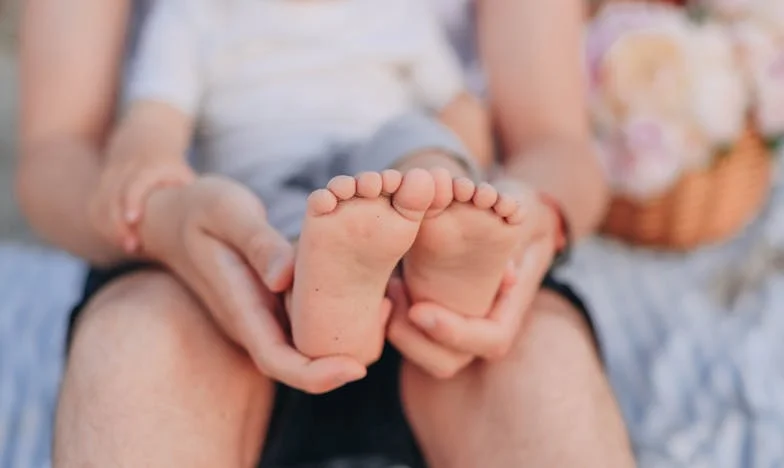 Le secret qui nous a tenus à distance : La révélation de la réticence de la famille de mon mari