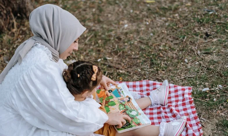 Comment j'ai réussi à prendre mes distances avec ma belle-mère : "Ta femme m'a poussée dehors. Je n'aurais jamais pensé que tu resterais silencieux," a-t-elle dit à son fils