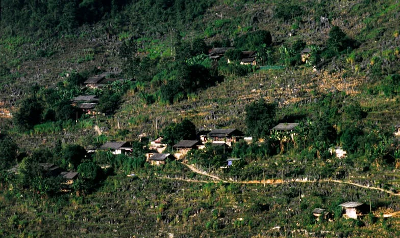 La Belle-Mère Achète une Maison pour les Jeunes Mariés, Mais le Gendre Refuse de la Laisser Entrer : "Elle a Essayé de Faire une Bonne Action, Mais Voilà Comment Elle Est Remerciée"